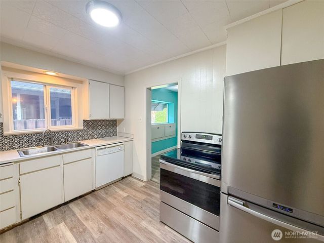 1821 Nichols Boulevard, Longview, WA 98632