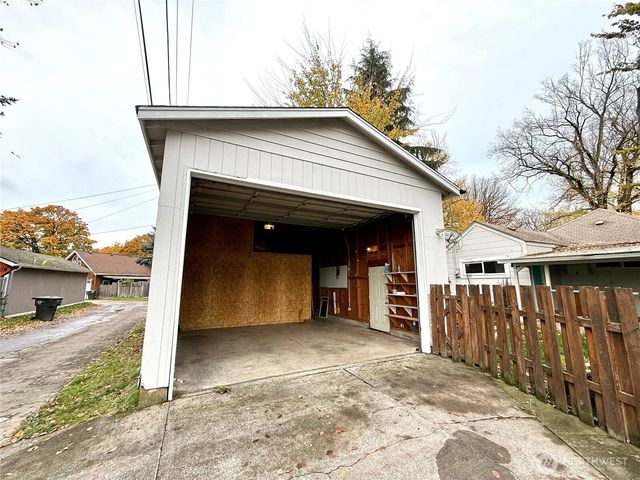 1821 Nichols Boulevard, Longview, WA 98632