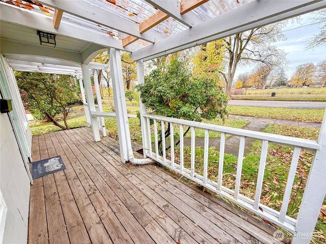 1821 Nichols Boulevard, Longview, WA 98632