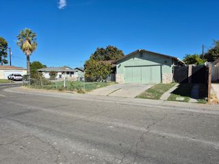 3238 Kinnaird Way, Sacramento, CA 95838