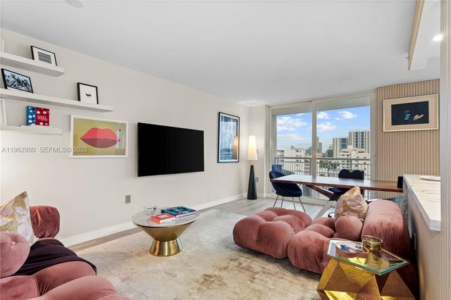 1688 West Ave PH-04, Miami Beach, FL 33139