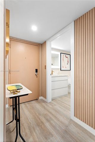 1688 West Ave PH-04, Miami Beach, FL 33139