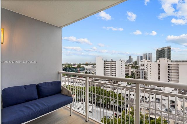 1688 West Ave PH-04, Miami Beach, FL 33139