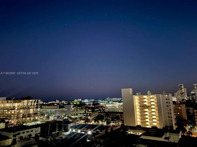 1688 West Ave PH-04, Miami Beach, FL 33139