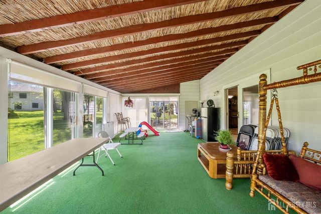 34 Ventnor Drive, Edison, NJ 08820