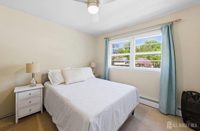 34 Ventnor Drive, Edison, NJ 08820