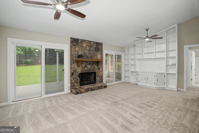 204 Kentwood Drive, Peachtree City, GA 30269