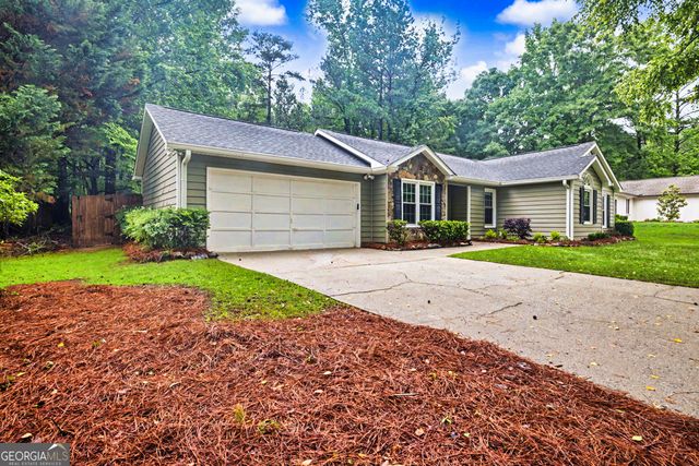 204 Kentwood Drive, Peachtree City, GA 30269