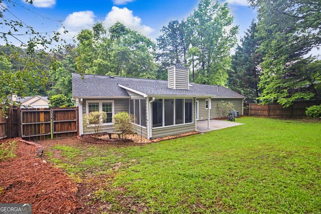 204 Kentwood Drive, Peachtree City, GA 30269