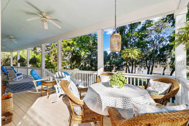 201 Jonesville Rd, Hilton Head Island, SC 29926