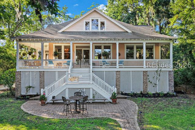 201 Jonesville Rd, Hilton Head Island, SC 29926
