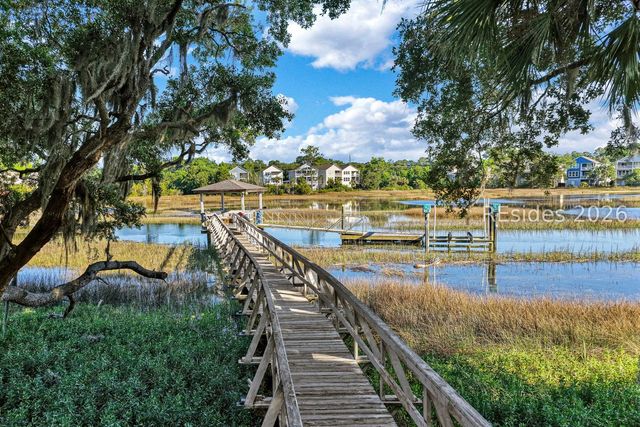 201 Jonesville Rd, Hilton Head Island, SC 29926
