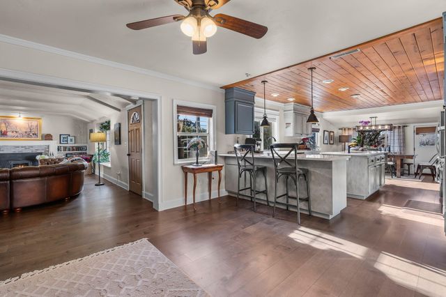 2765 W Antler Avenue, Redmond, OR 97756