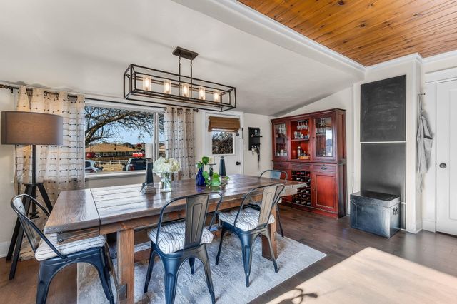 2765 W Antler Avenue, Redmond, OR 97756