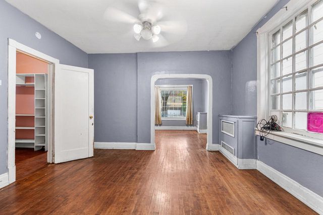 1835 W Becher STREET #1835A, Milwaukee, WI 53215