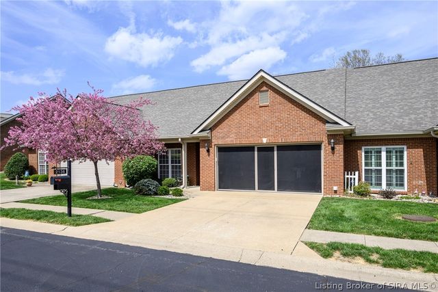 2136 Pickwick Drive, New Albany, IN 47150