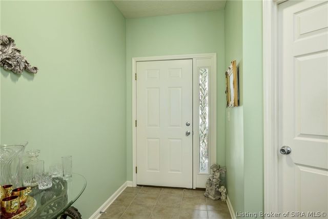 2136 Pickwick Drive, New Albany, IN 47150