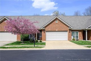 2136 Pickwick Drive, New Albany, IN 47150