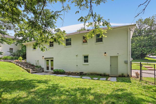 600 Huntington Pkwy, Nashville, TN 37211