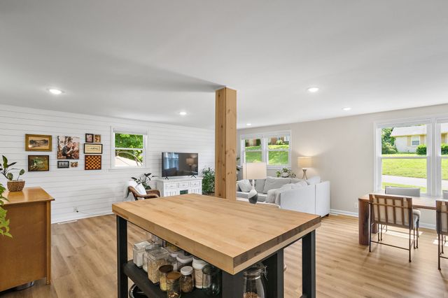 600 Huntington Pkwy, Nashville, TN 37211
