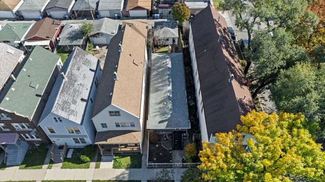 4555 S Washtenaw Avenue, Chicago, IL 60632