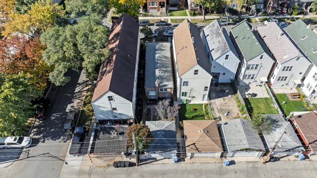 4555 S Washtenaw Avenue, Chicago, IL 60632