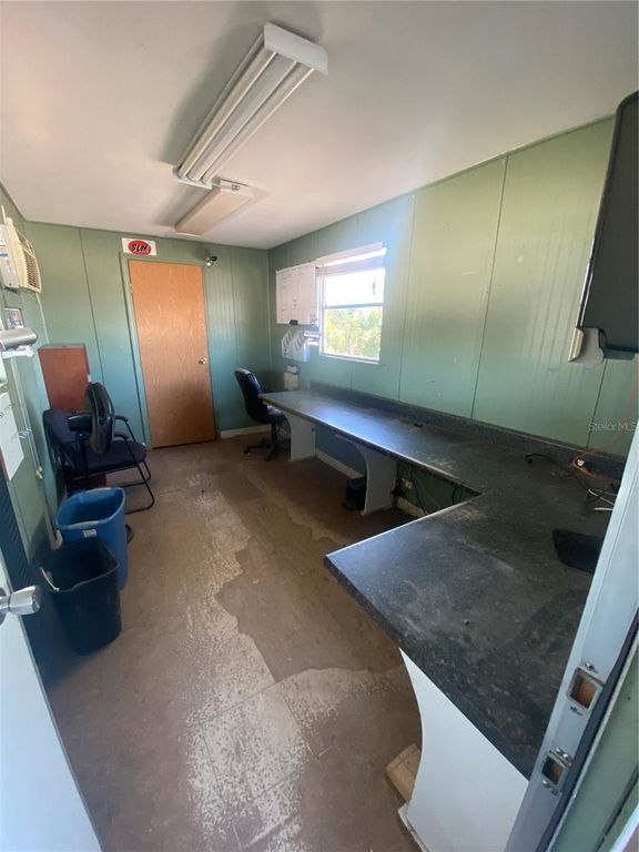 Image 8 of property listing at 14024 STATE ROAD 54, Odessa, FL 33556