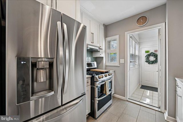 533 E LURAY AVE, Alexandria, VA 22301
