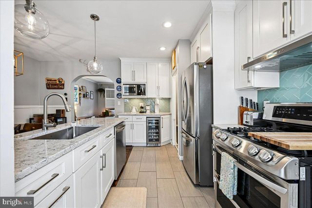 533 E LURAY AVE, Alexandria, VA 22301