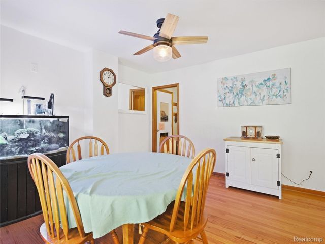 6501 Manchester Drive, White Lake Charter Township, MI 48383