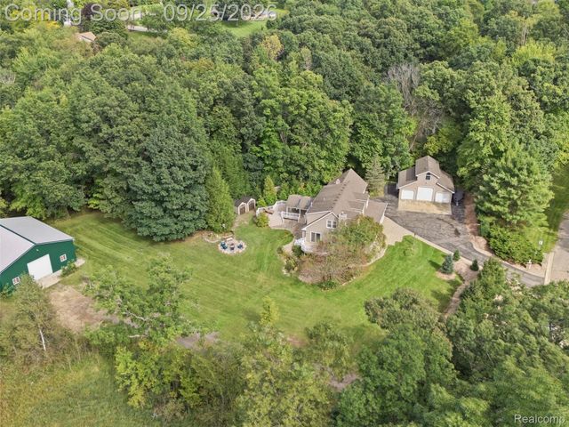 6501 Manchester Drive, White Lake Charter Township, MI 48383