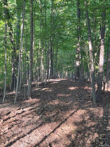 6501 Manchester Drive, White Lake Charter Township, MI 48383