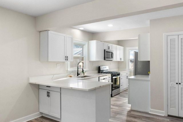 1321 Jackson Street, Hobart, IN 46342