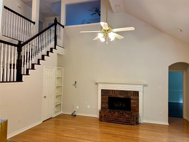 428 Misty Lane, Lewisville, TX 75067