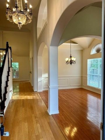 428 Misty Lane, Lewisville, TX 75067