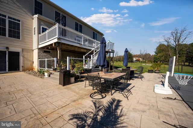 3609 HOLLANDS BRANCH CT, Street, MD 21154