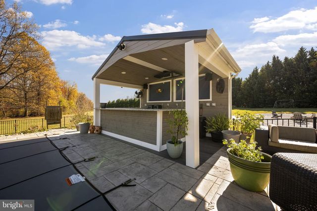 3609 HOLLANDS BRANCH CT, Street, MD 21154