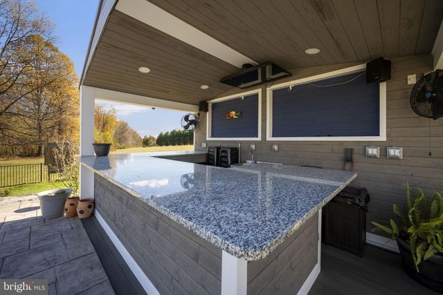 3609 HOLLANDS BRANCH CT, Street, MD 21154