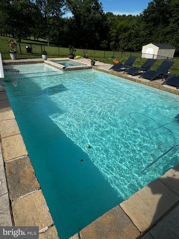 3609 HOLLANDS BRANCH CT, Street, MD 21154