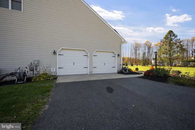 3609 HOLLANDS BRANCH CT, Street, MD 21154