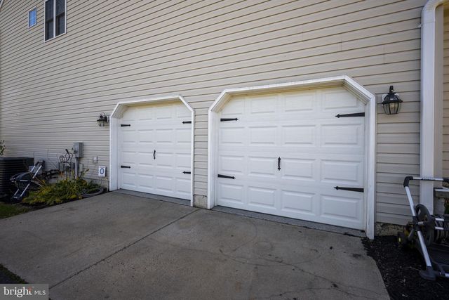 3609 HOLLANDS BRANCH CT, Street, MD 21154