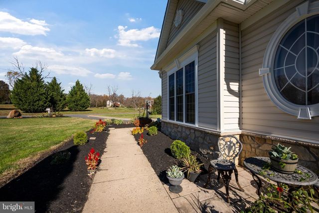 3609 HOLLANDS BRANCH CT, Street, MD 21154