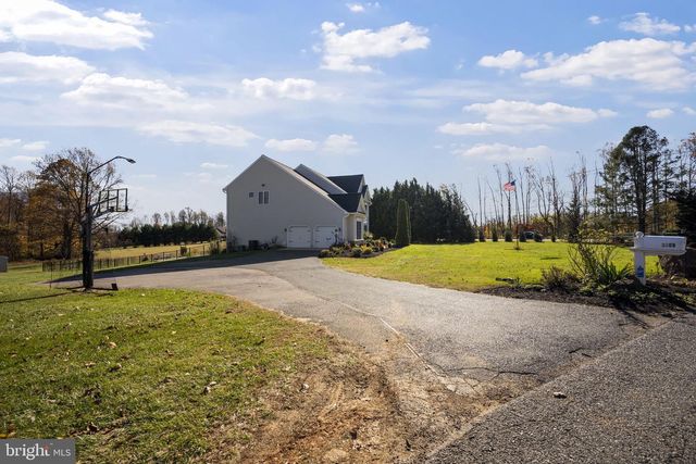 3609 HOLLANDS BRANCH CT, Street, MD 21154