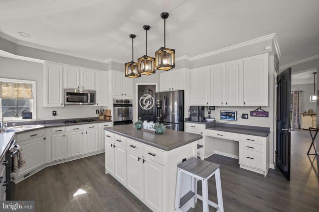 3609 HOLLANDS BRANCH CT, Street, MD 21154