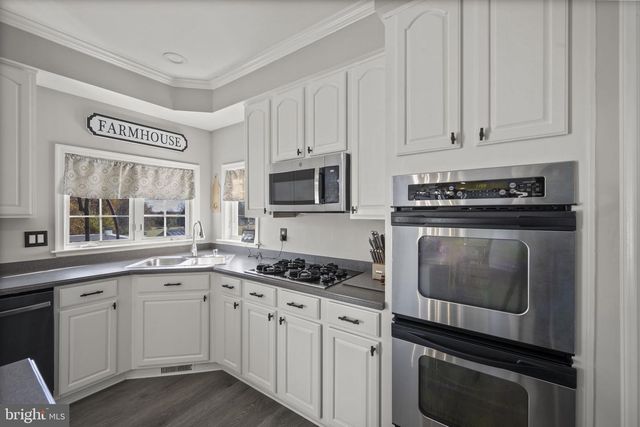 3609 HOLLANDS BRANCH CT, Street, MD 21154