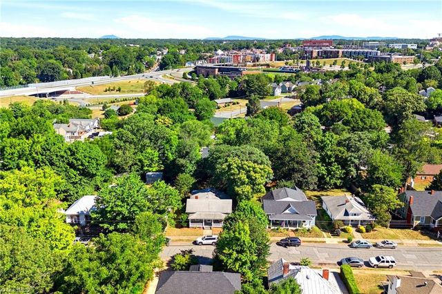 1024 Franklin Street, Winston-salem, NC 27101