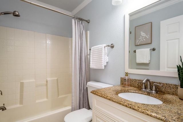 431 Upton Street, Redwood City, CA 94062