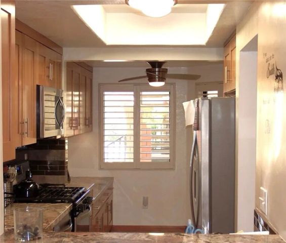 2345 Cherokee Way 148, Palm Springs, CA 92264
