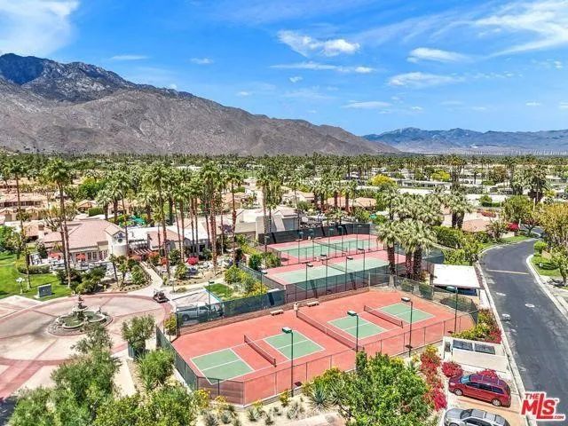2345 Cherokee Way 148, Palm Springs, CA 92264