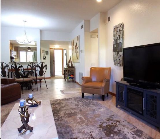 2345 Cherokee Way 148, Palm Springs, CA 92264